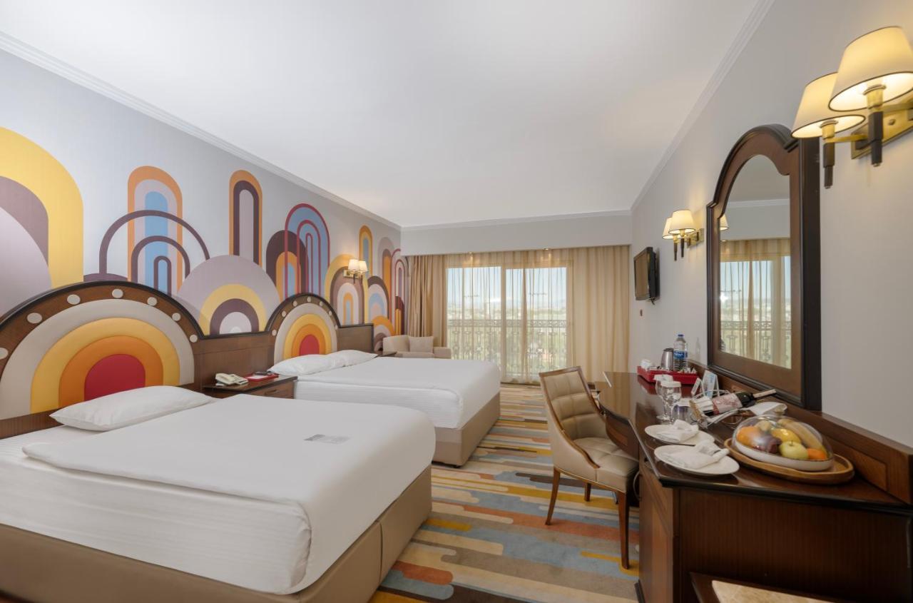 منتجع هارينغتون أنطاليا المظهر الخارجي الصورة A room at the hotel